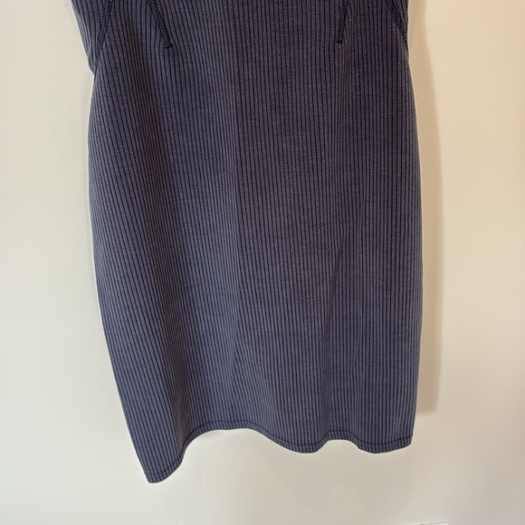 Lululemon Ribbed Softstreme Slim-Fit Tank Dress
Black/Blue/Gray Size 2 NWOT - Picture 6 of 8